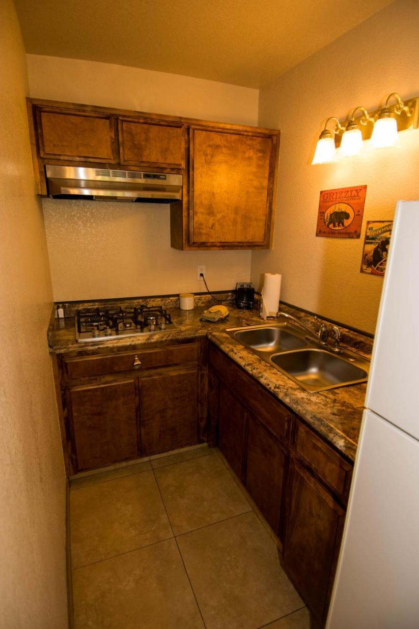 Hillcrest Suites & Cabins Big Bear Lake Eksteriør billede